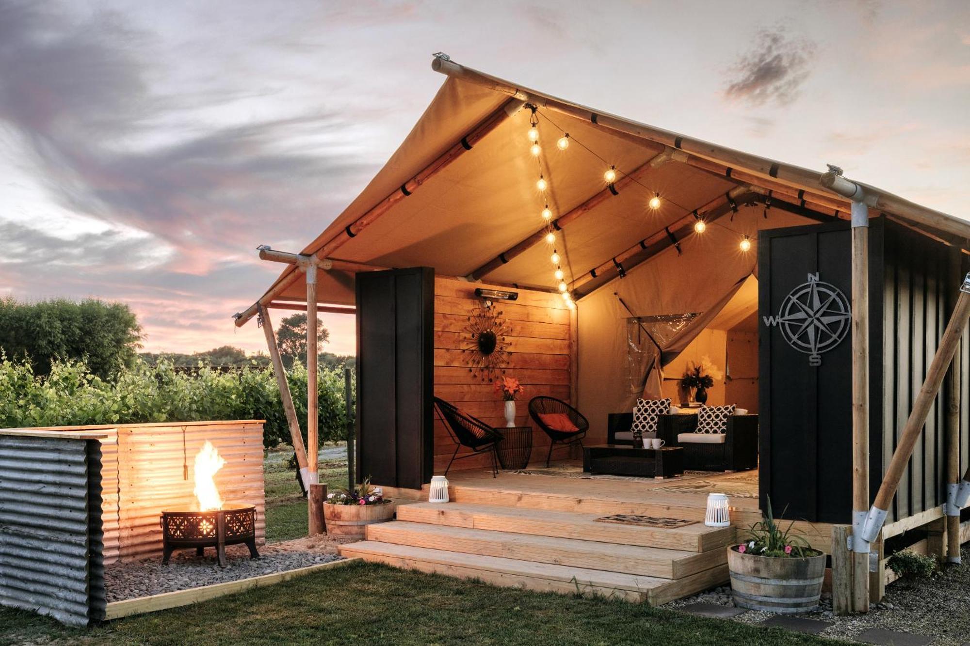 Villas & Vines Glamping Гастінгс Екстер'єр фото