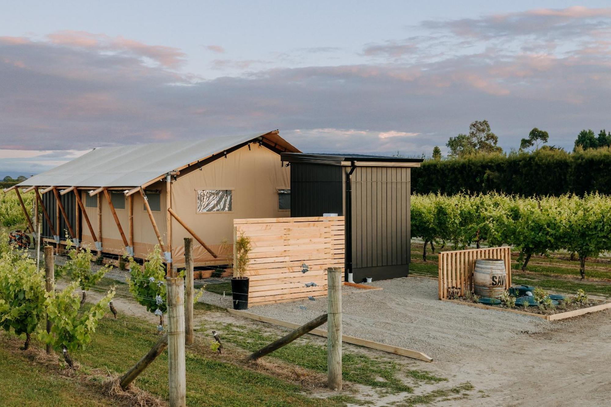 Villas & Vines Glamping Гастінгс Екстер'єр фото