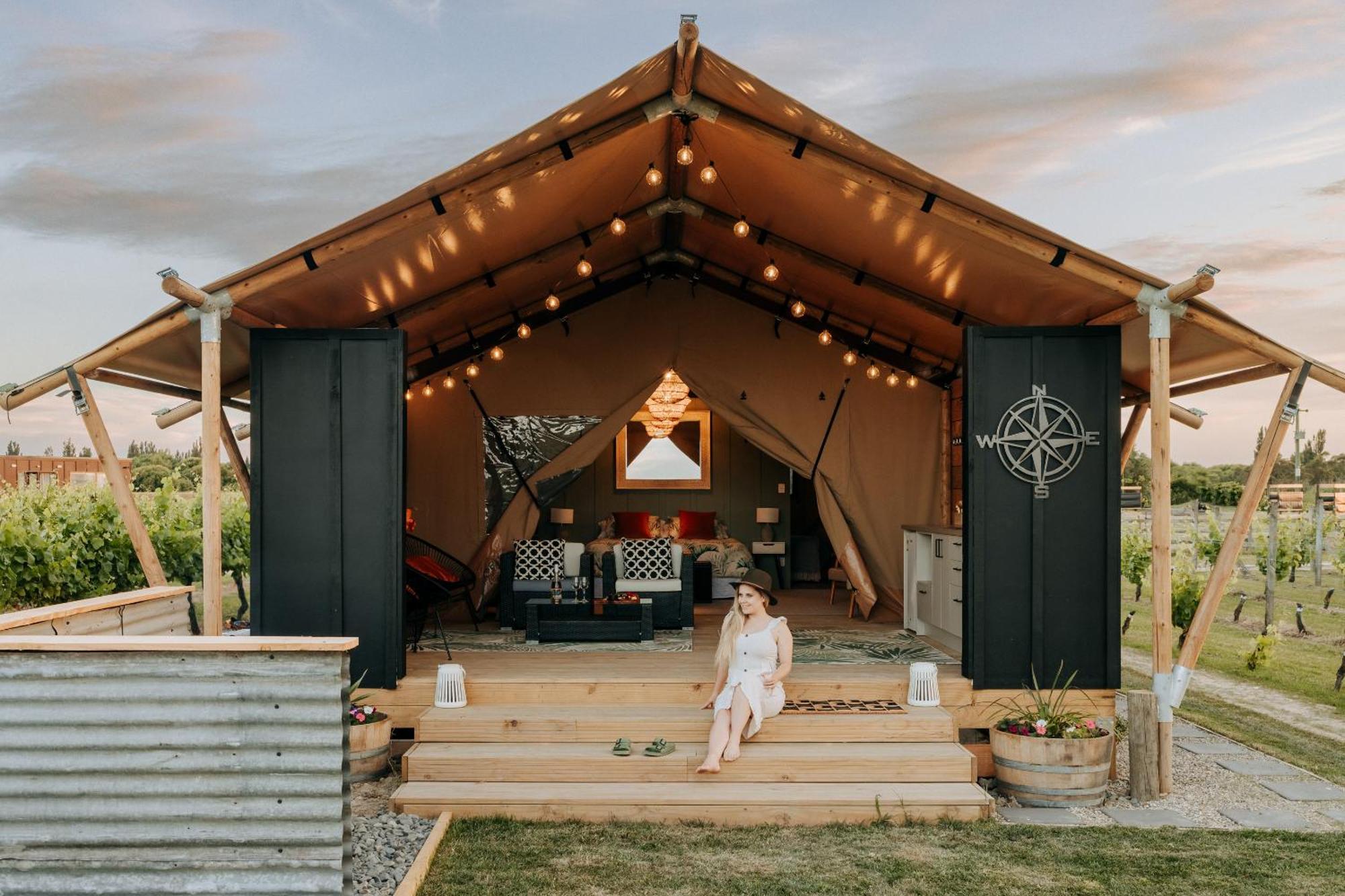 Villas & Vines Glamping Гастінгс Екстер'єр фото