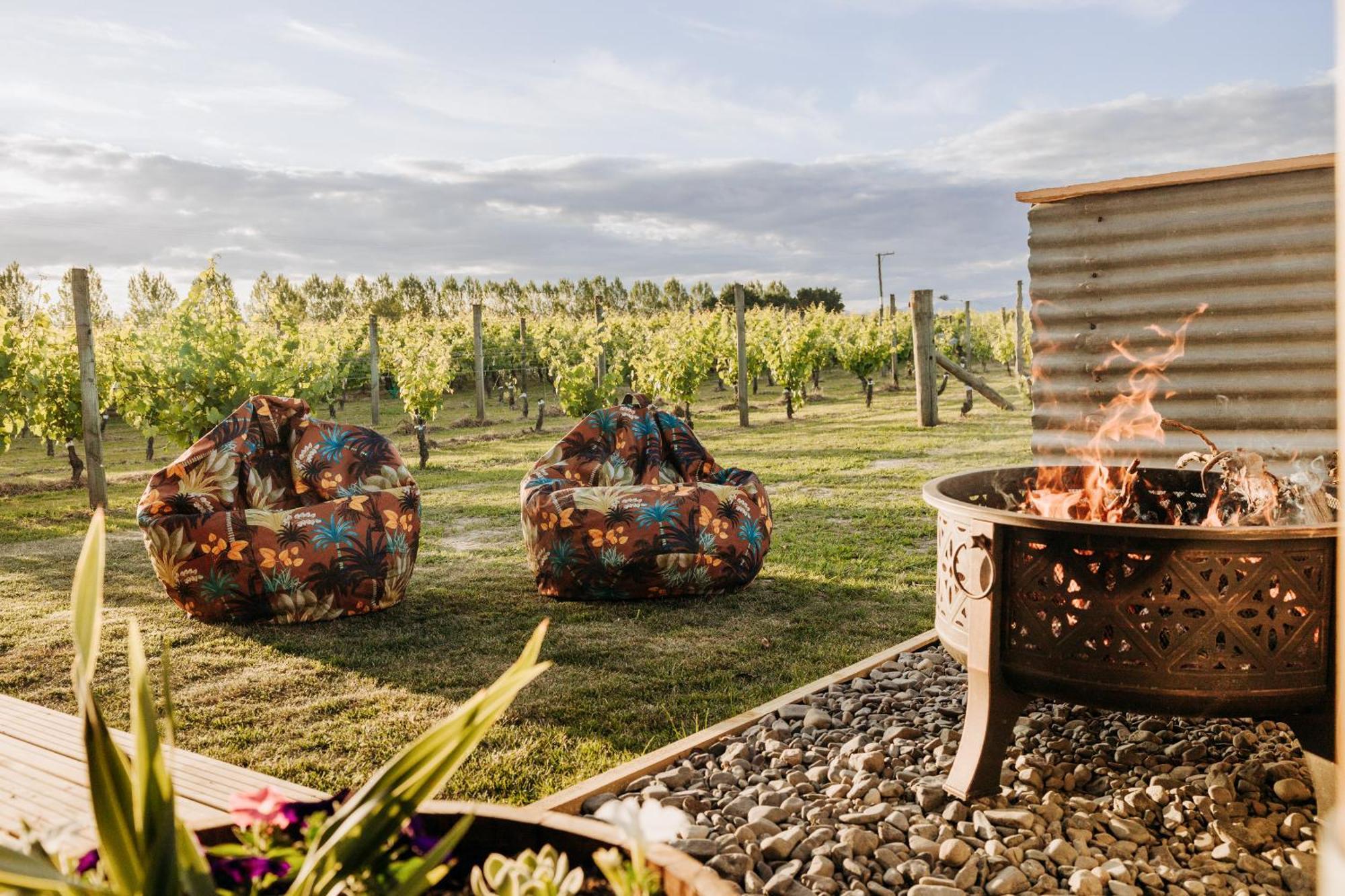 Villas & Vines Glamping Гастінгс Екстер'єр фото