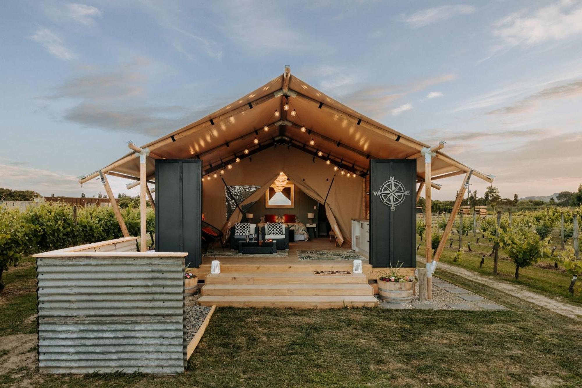Villas & Vines Glamping Гастінгс Екстер'єр фото