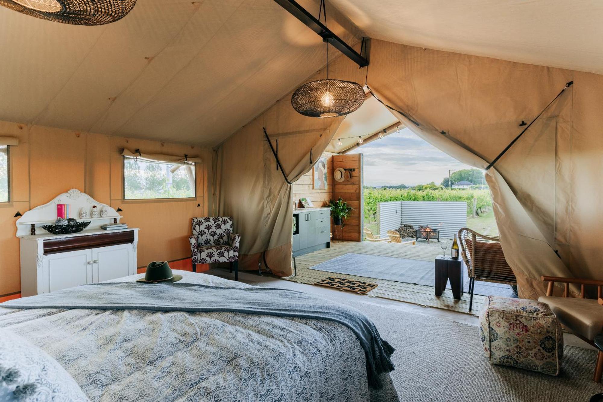 Villas & Vines Glamping Гастінгс Екстер'єр фото