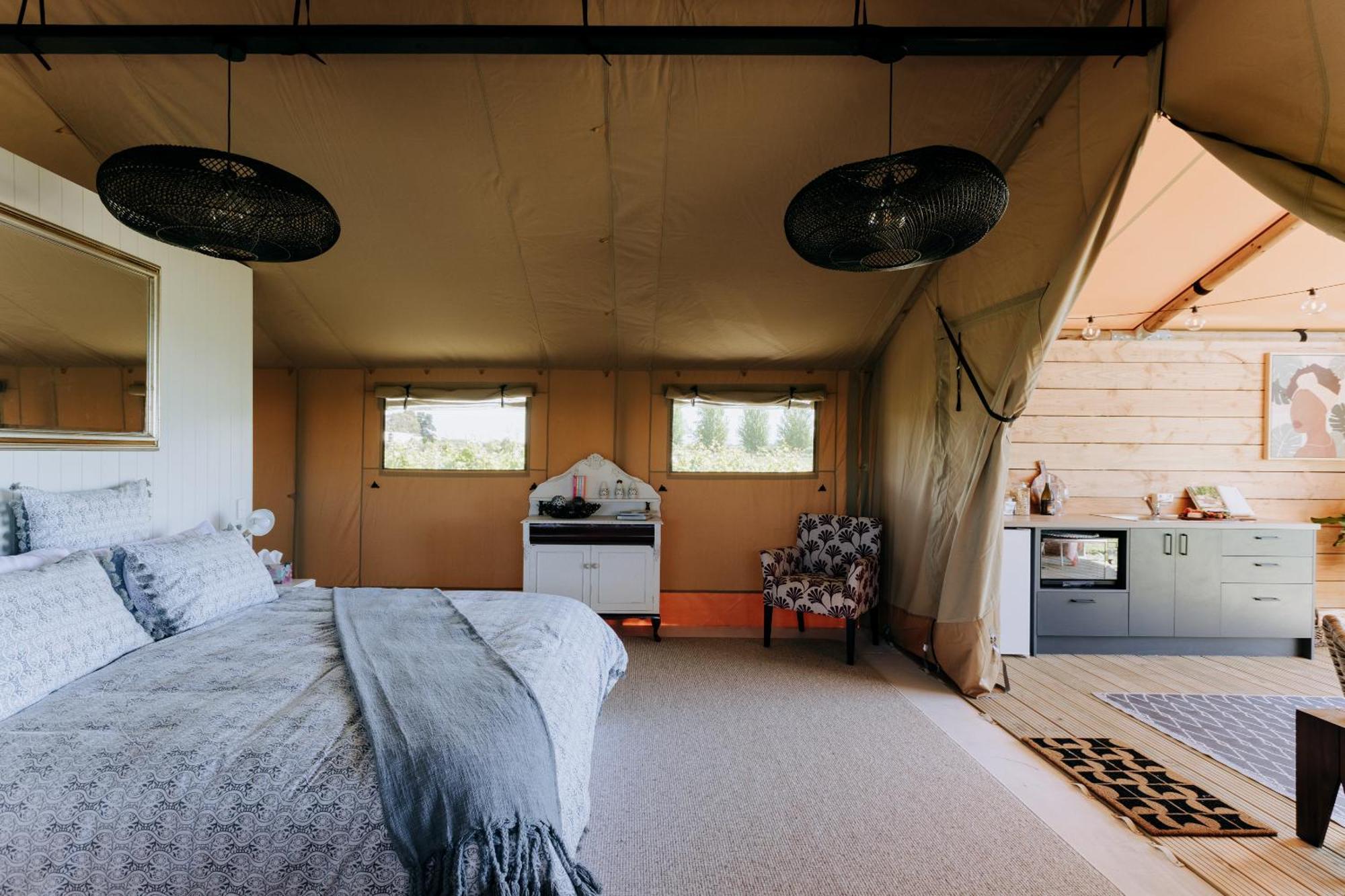 Villas & Vines Glamping Гастінгс Екстер'єр фото