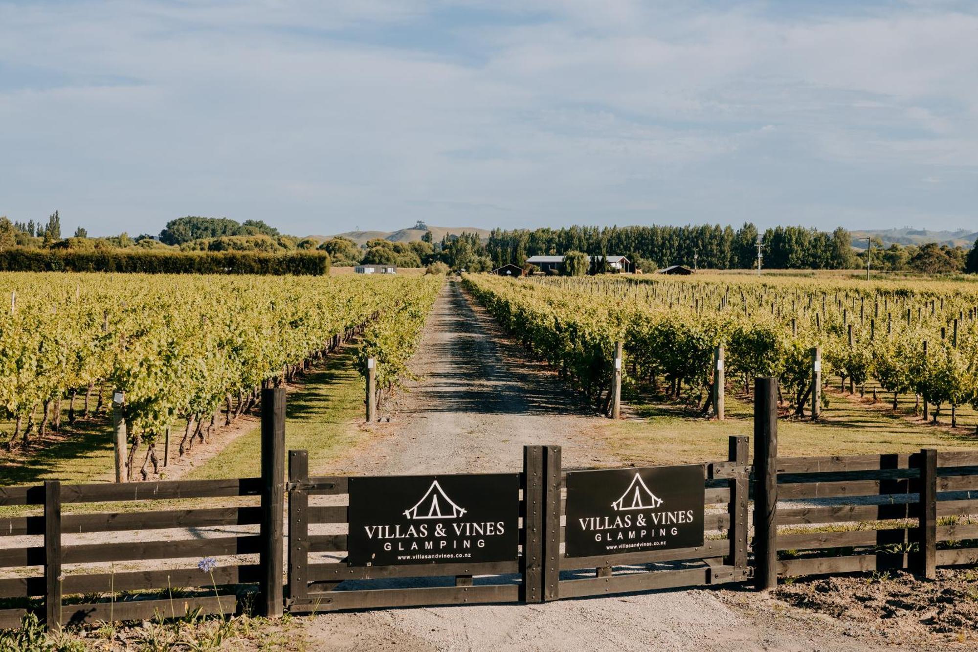 Villas & Vines Glamping Гастінгс Екстер'єр фото