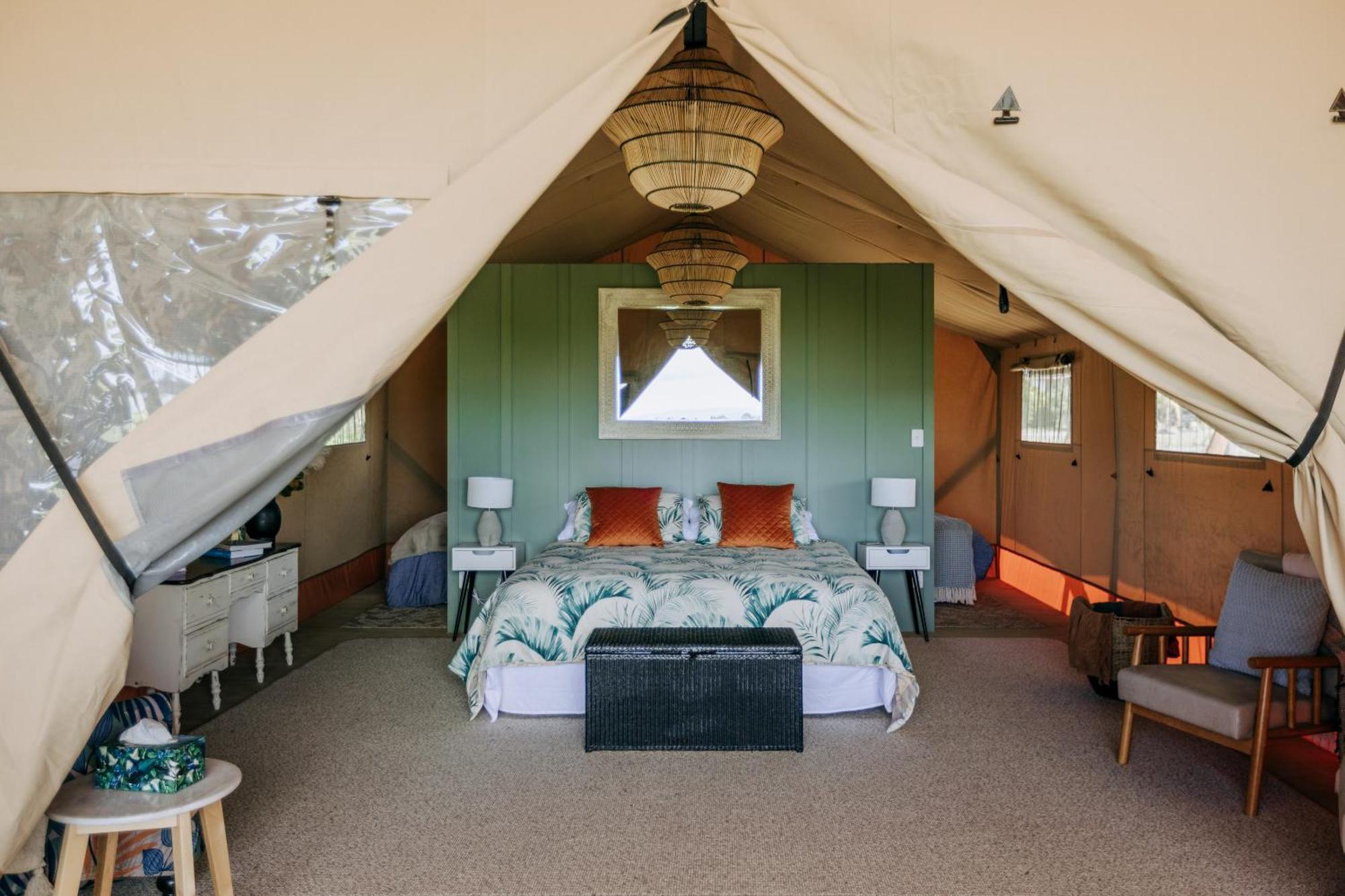 Villas & Vines Glamping Гастінгс Екстер'єр фото
